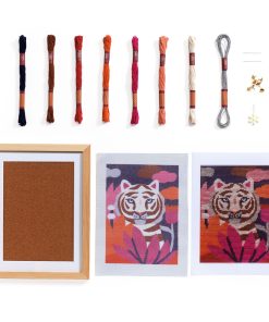 Alternative view of Atelier 64 - Needlepoint