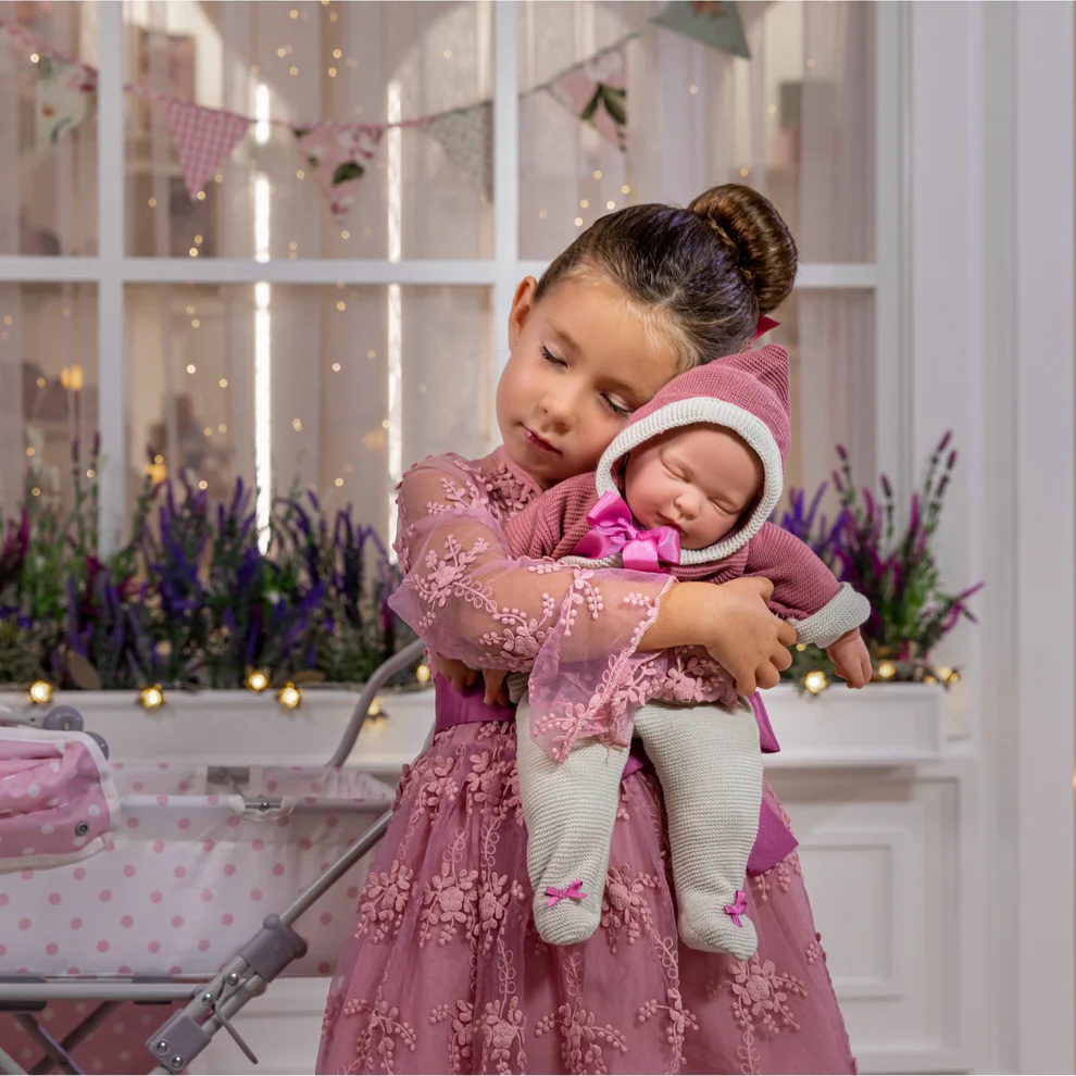 La Baby Original Pink Collection Gift Set 17" Soft Body Closed Eyes - Image 2
